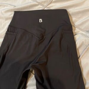 Buff Bunny Rosa Pocket Biker Shorts